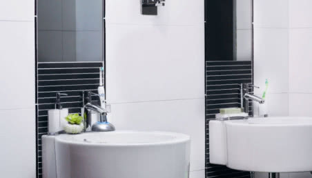 Oświetlenie w łazience - lampy i kinkiety