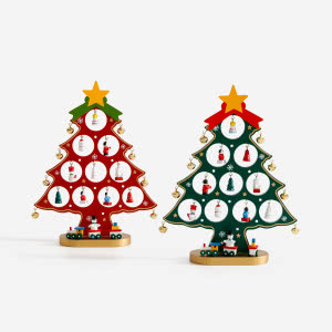 Poczuj magię Świąt! Oto 4 trendy 2025, dzięki którym Twój dom rozbłyśnie radosnym, świątecznym szczęściem