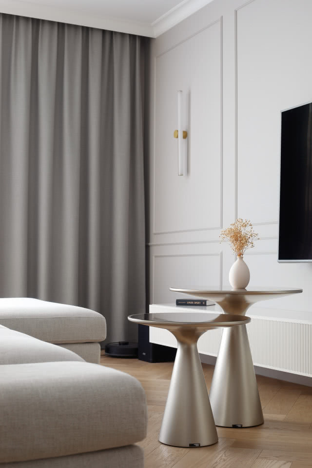 stoliki kawowe srebrne