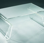 Stolik Snowflakes, wykonany z czystego białego...