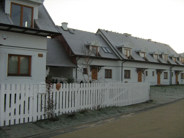 Osiedle Zalesinek Górny - domy z dala od miasta