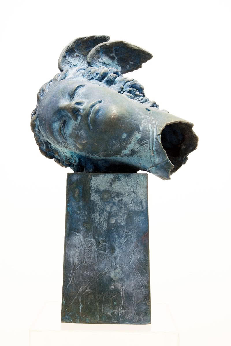 Igor Mitoraj, "Dea Ferita", 2005, brąz, 55 x 32...