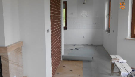 Jakie drzwi do aranżacji w stylu retro?