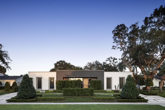 Nowoczesny dom parterowy z płaskim dachem