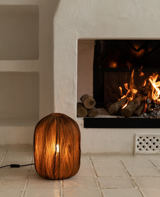 lampa z liści palmowych