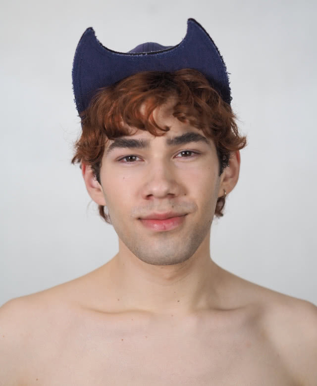 Body Holes - Przyszłość będzie dziwna, projekt: Paweł Włodarski, Central Saint Martins, Wielka Brytania lodzdesign.com/makeme/katalog/body-holes