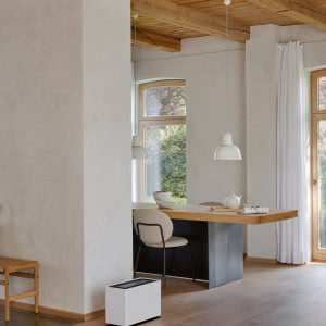 Sekret komfortowego mieszkania. Jak dobrać nawilżacz do metrażu oraz stylu i dlaczego design ma znaczenie?