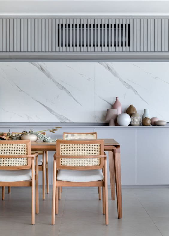 zabudowa klimatyzatora