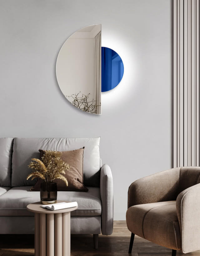 Lustro i lampa w jednym GIERA