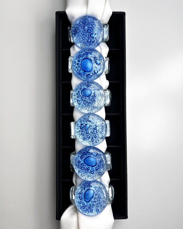 obrączki na serwecie