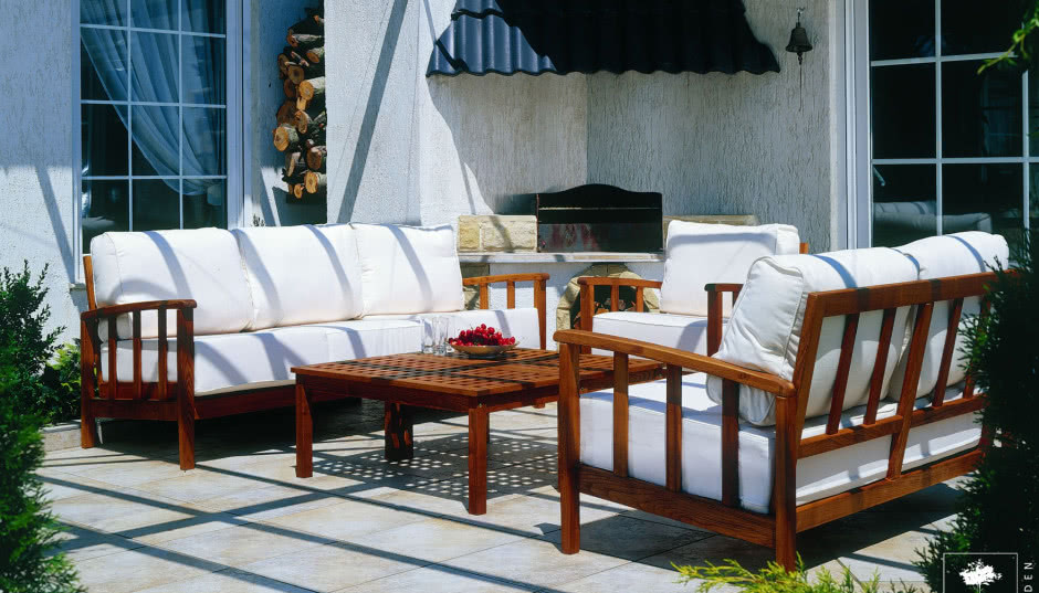 Poduszki wodoszczelne a wodoodporne - czym się różnią i którą wybrać?