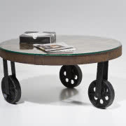 Składany stolik Flip, projekt Antonio Citterio i...