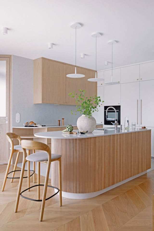 wyspa kuchenna ryflowana okładzina