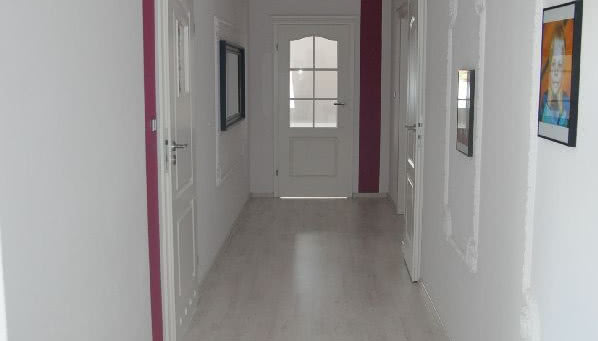 Jak optycznie skrócić korytarz?