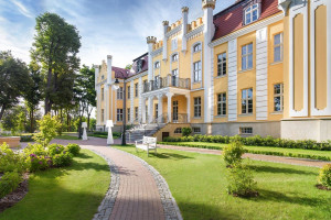 Pałac Quadrille w Gdyni z 5 gwiazdkami i designerskim wyposażeniem od Atelier Mesmetric