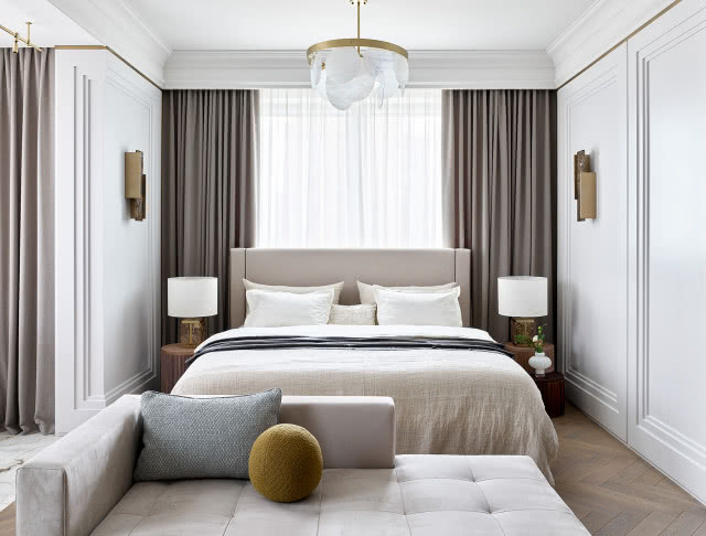 klasyczna sypialnia w stylu paryskim