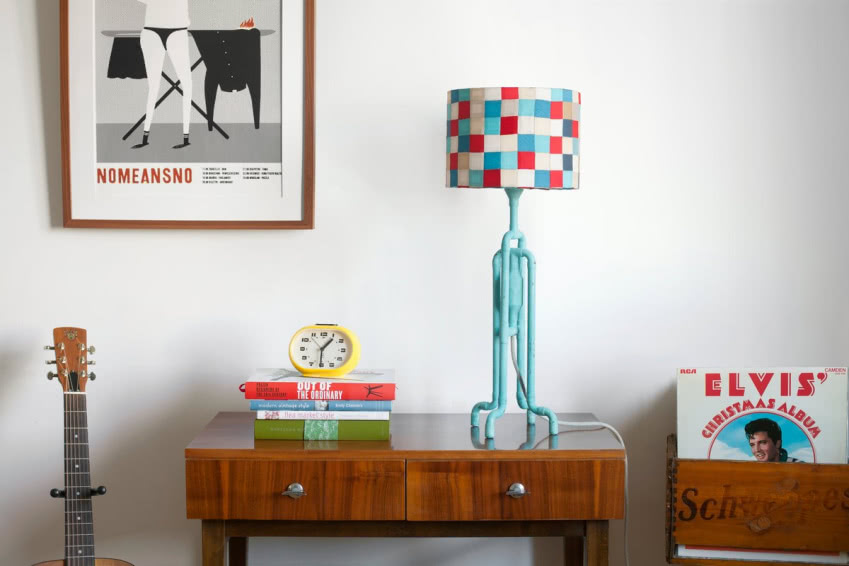 Miedź zastosowana w lampach Zapalgo występuje w...