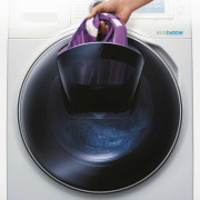 WW12K8412OW to topowy model w linii pralek...