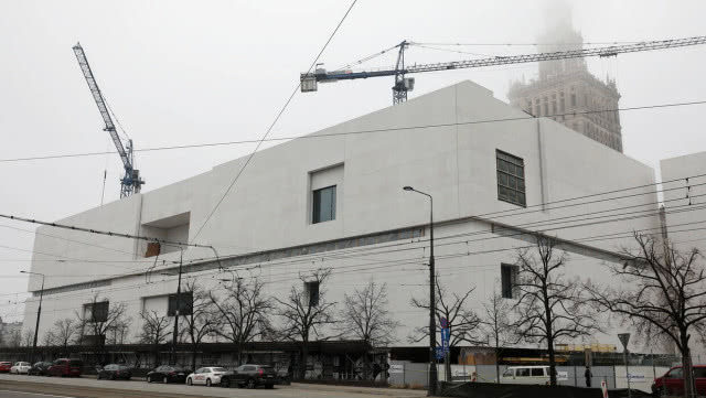 Muzeum Sztuki Nowoczesnej w Warszawie podczas budowy, luty 2023, źródło: PAP/ Paweł Supernak