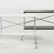 Składany stolik Flip, projekt Antonio Citterio i...