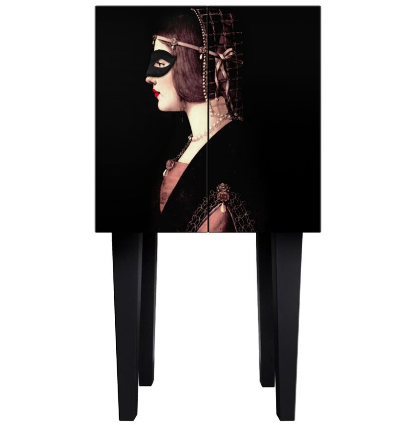 Elegancka i kompaktowa komoda Catherine...