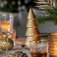 Święta w drewnianym domu - tu króluje klimat chalet chic!