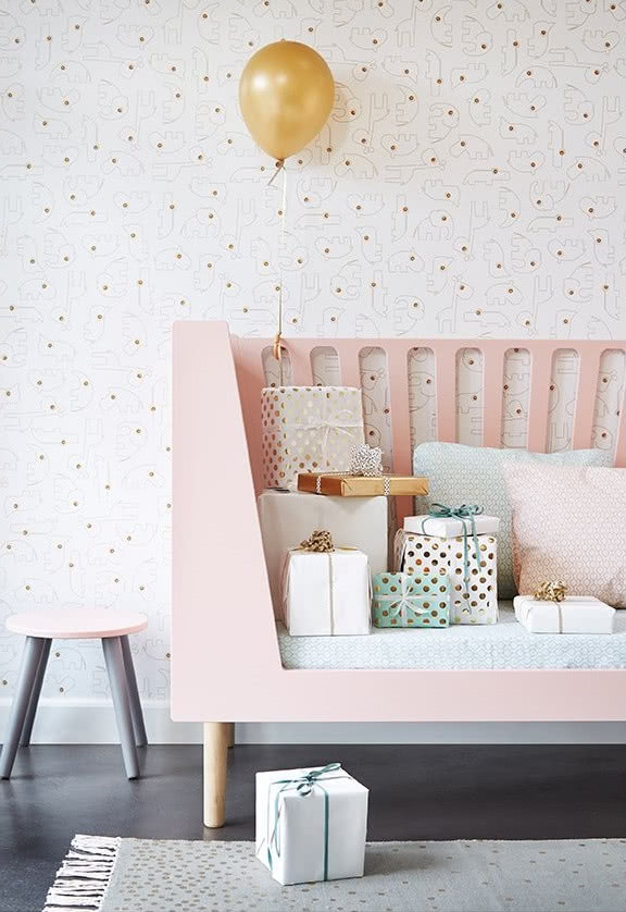 Łóżeczko Done by Deer, różowe