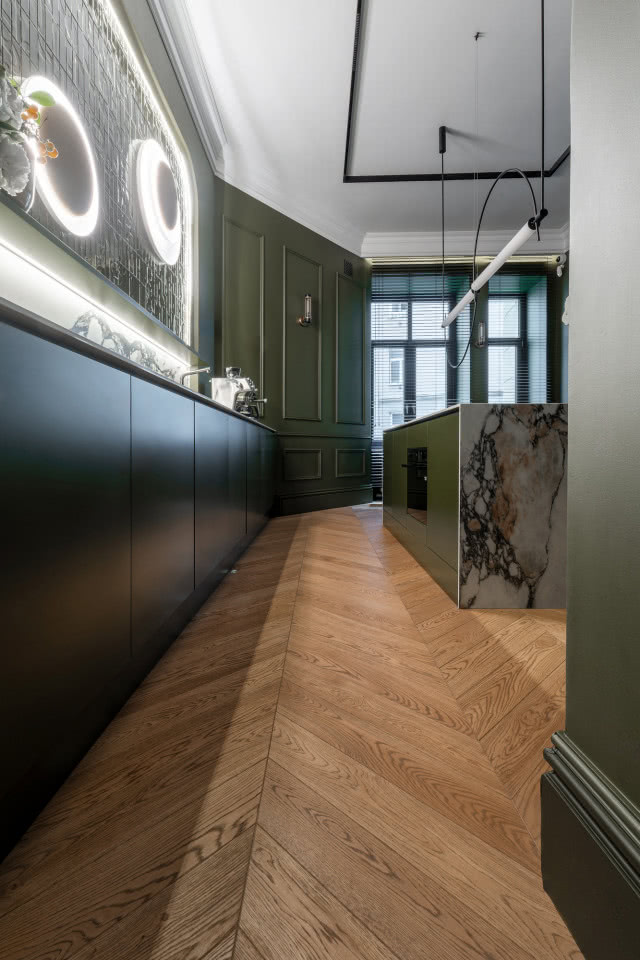 Jakie techniczne warunki musi spełniać podłoga w kuchni?