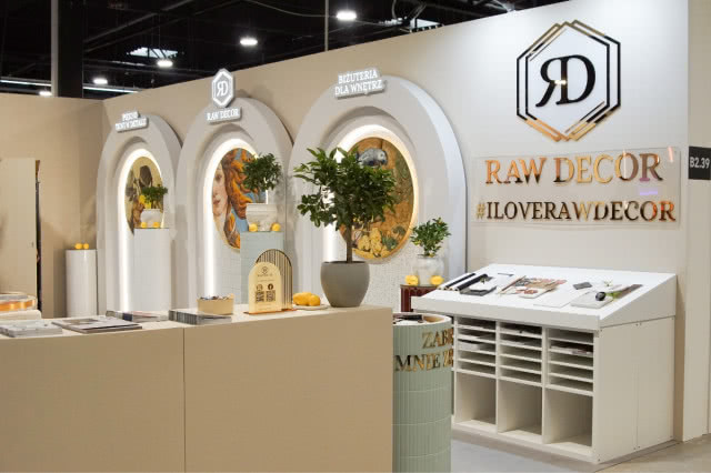 stoisko Raw Decoru