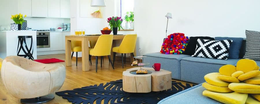 Styl vintage i kolory w mieszkaniu dwupoziomowym