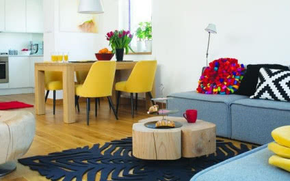 Styl vintage i kolory w mieszkaniu dwupoziomowym