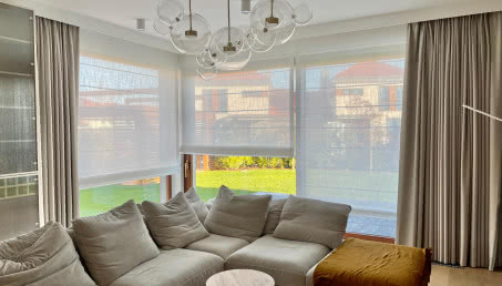 Jakie zasłony wybrać do salonu i sypialni?