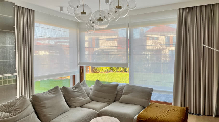 Jakie zasłony wybrać do salonu i sypialni?