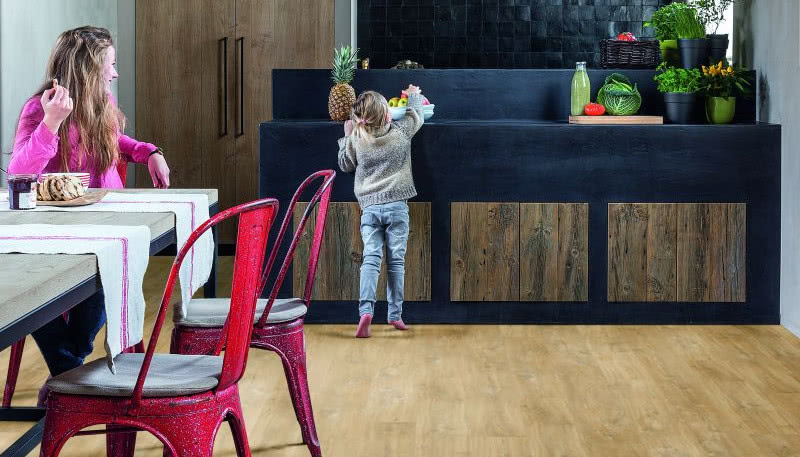 UNILIN poszerza wybór podłóg winylowych 