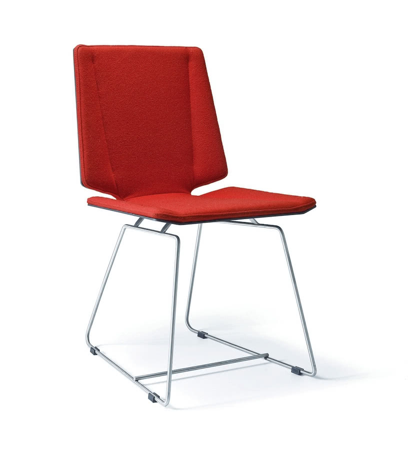 Krzesełko Trim przeznaczone jest do przestrzeni...