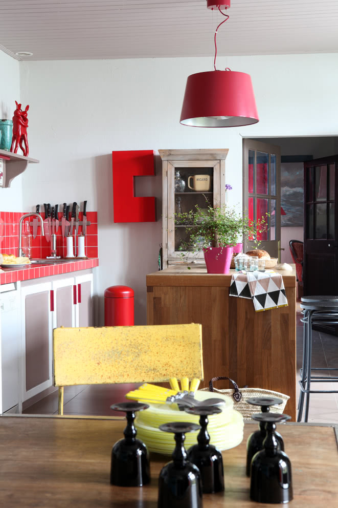 W tej "letniej" kuchni niczym w bukiecie polnych...