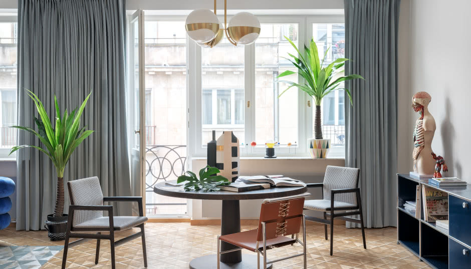 Modernistyczne mieszkanie w luksusowej kamienicy