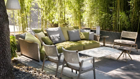 Wybieramy meble ogrodowe