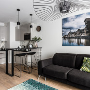 Aranżacja z motywem pawiego pióra