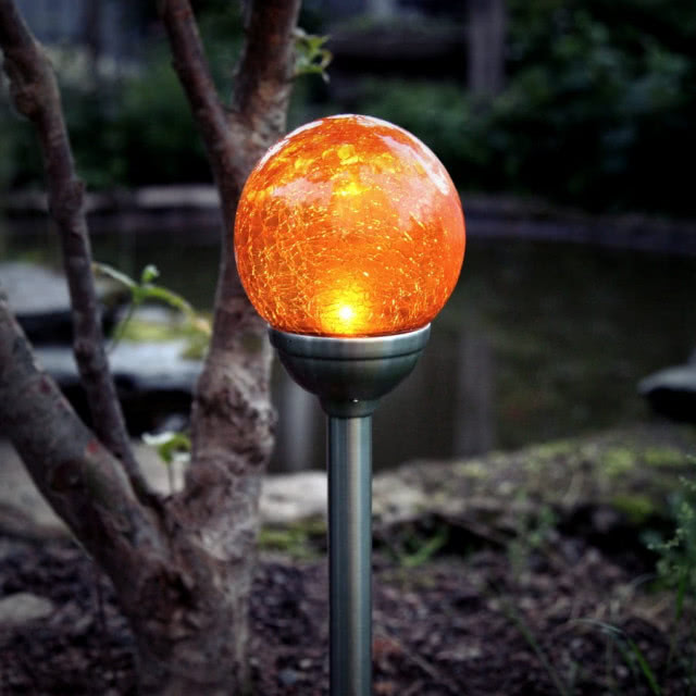 Świecącą kula można kupić w sklepie Amled.