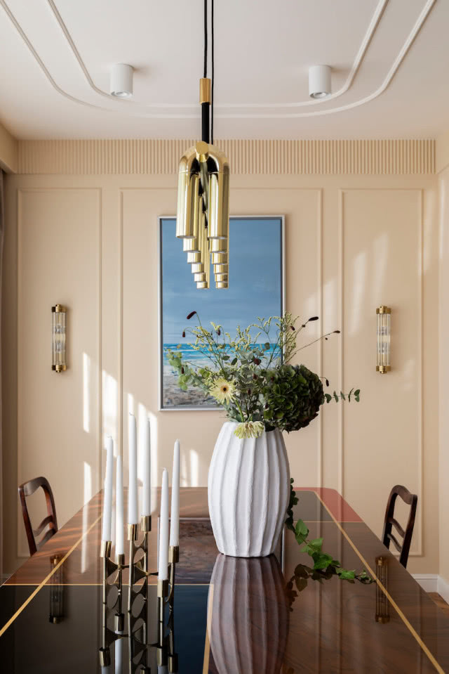 jadalnia sztukaterie ścienne