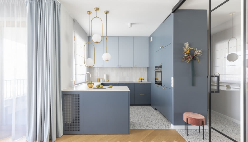 Całkiem nowe retro - mieszkanie na warszawskim Żoliborzu