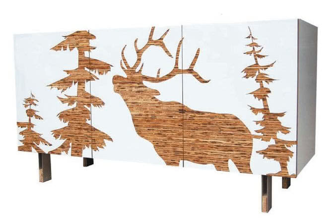 Bufet Iannone Design z frontem pokrytym intarsją...