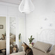 Kolory wnętrz - szarość i barwne akcenty