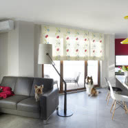 Kolory wnętrz - szarość i barwne akcenty