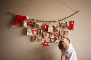 Kalendarz adwentowy dla dzieci - zrobić samemu czy kupić gotowy? Najlepsze pomysły redakcji!