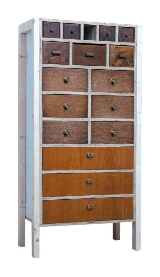 Szafka autorstwa Ruperta Blancharda, poskładana...