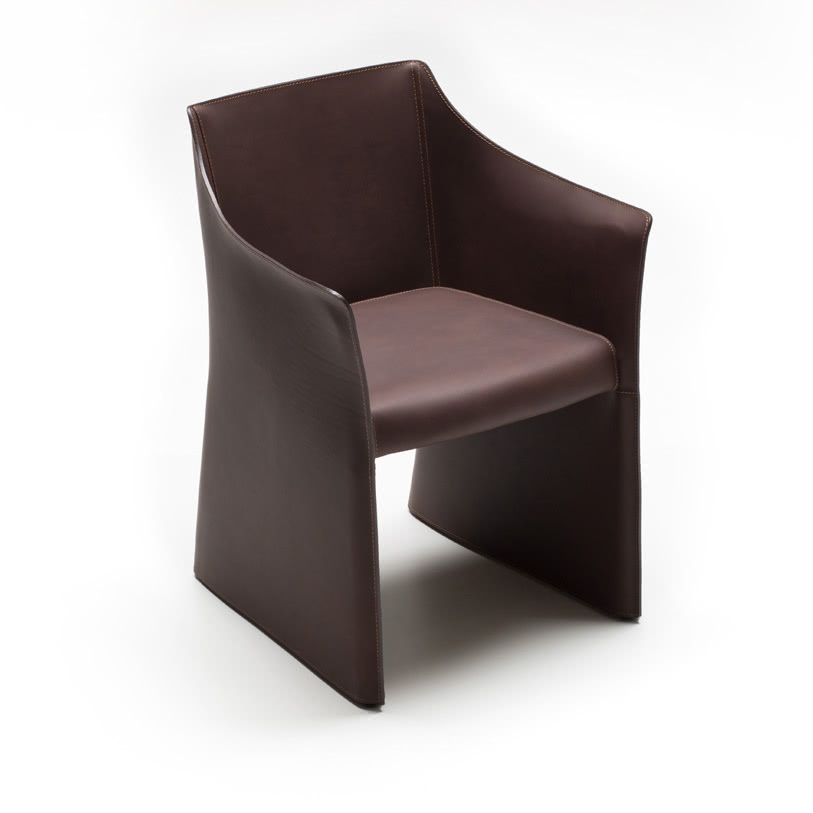 fot. 6 - Cappelini, Cap Chair 2 Low nowa odsłona...