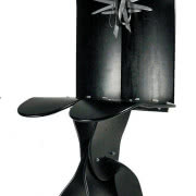 Komputerowa leżanka zaprojektowana przez Dante...