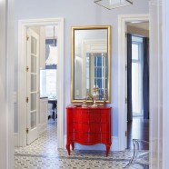 Klasyczne wnętrza z elementami zaskoczenia